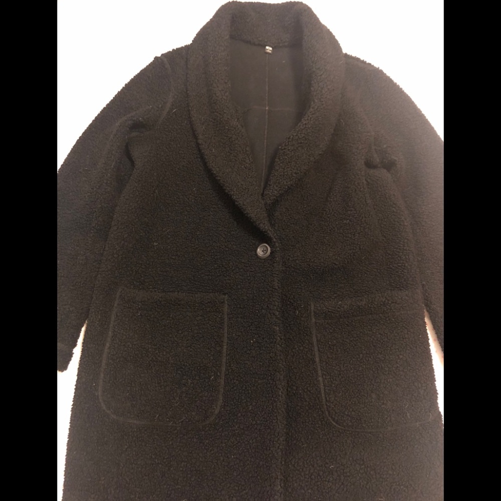 Uniqlo Teddy Bear style peacoat